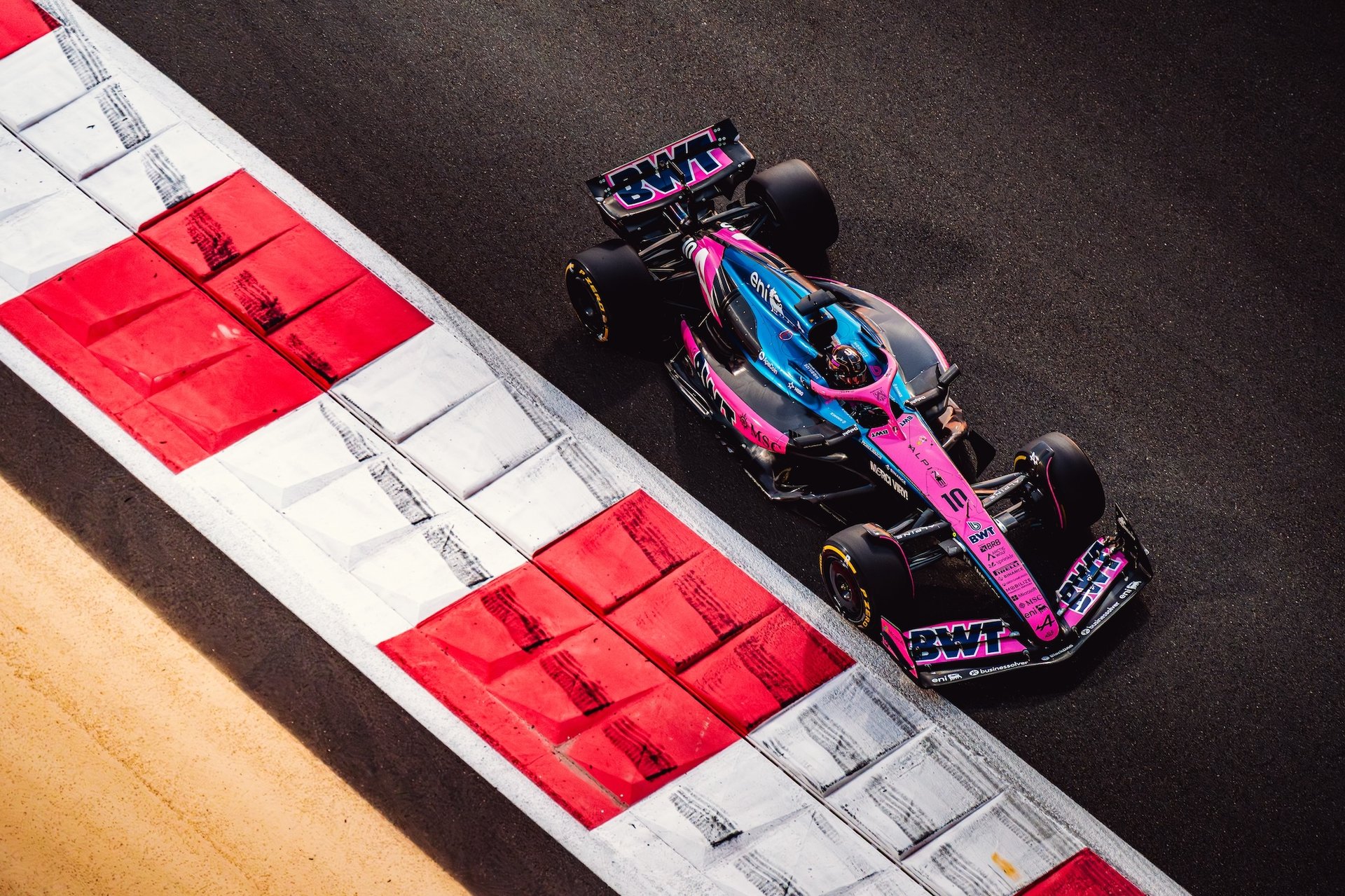 Bwt Alpine Formula One Team F1 A525 Pierre Gasly Franco Colapinto Paul Aron Grand Prix D'Abu Dhabi Essais Vendredi 2025