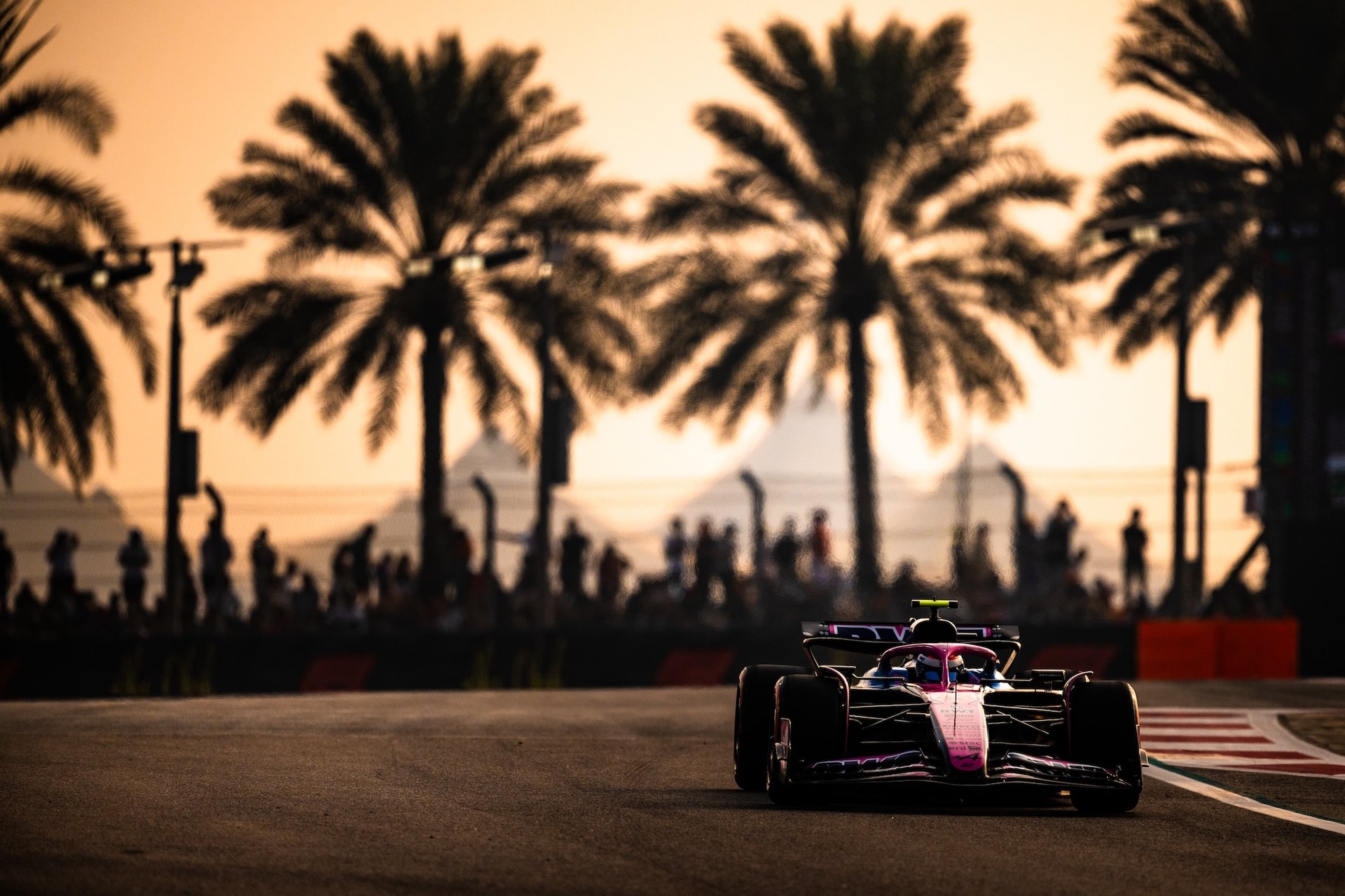 Bwt Alpine Formula One Team F1 A525 Pierre Gasly Franco Colapinto Paul Aron Grand Prix D'Abu Dhabi Qualifications 2025