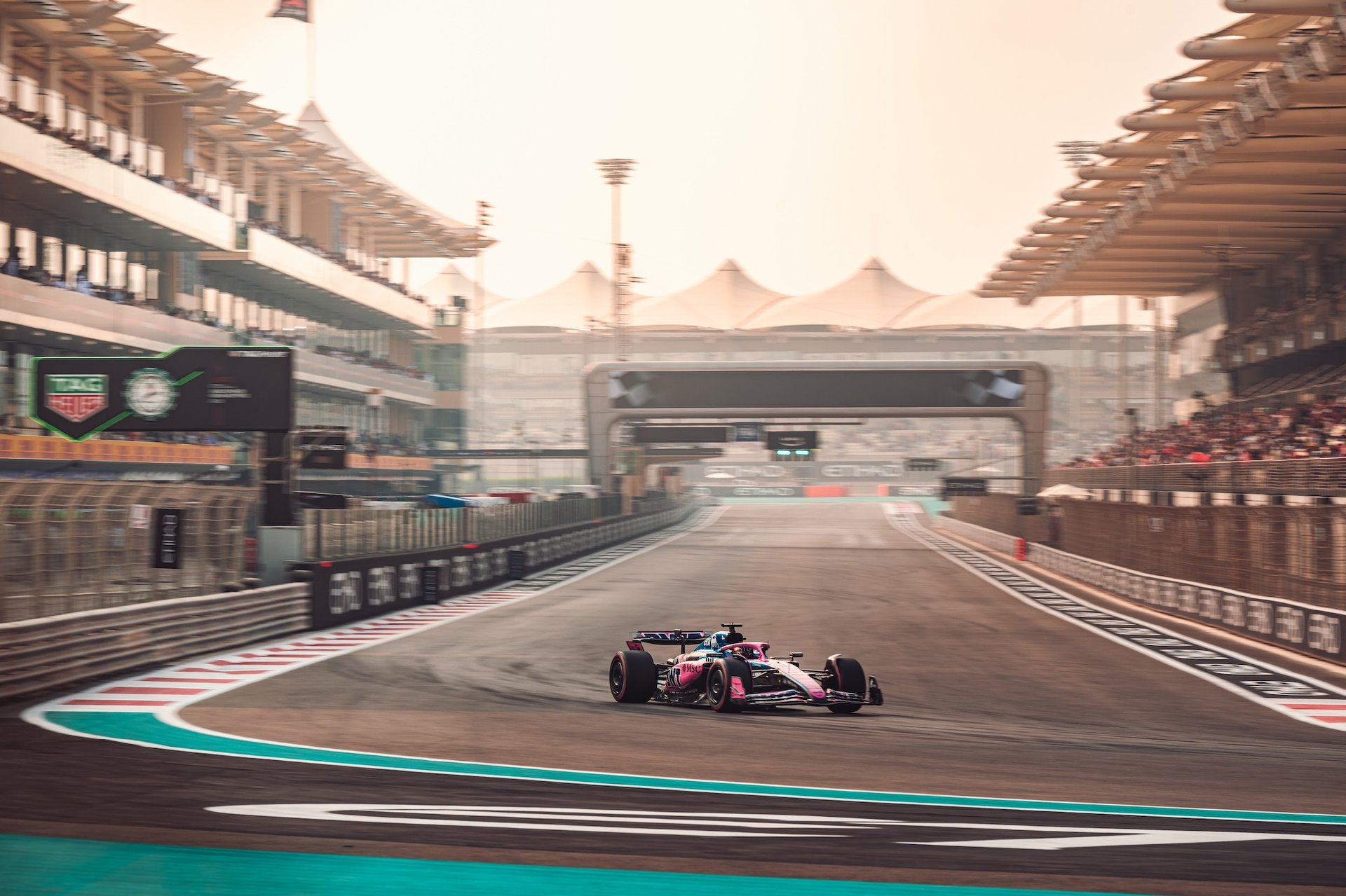 Bwt Alpine Formula One Team F1 A525 Pierre Gasly Franco Colapinto Paul Aron Grand Prix D'Abu Dhabi Qualifications 2025