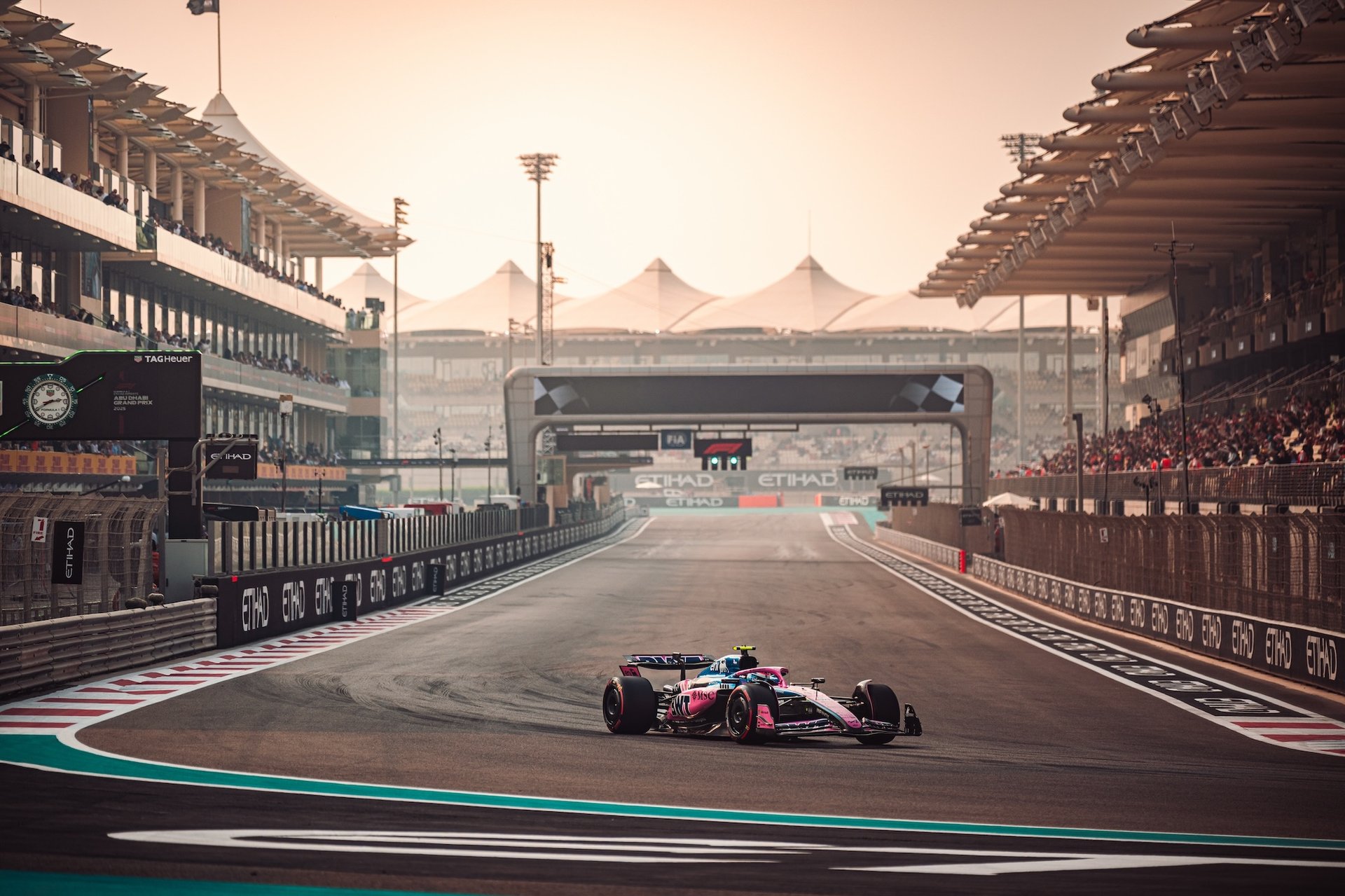Bwt Alpine Formula One Team F1 A525 Pierre Gasly Franco Colapinto Paul Aron Grand Prix D'Abu Dhabi Qualifications 2025