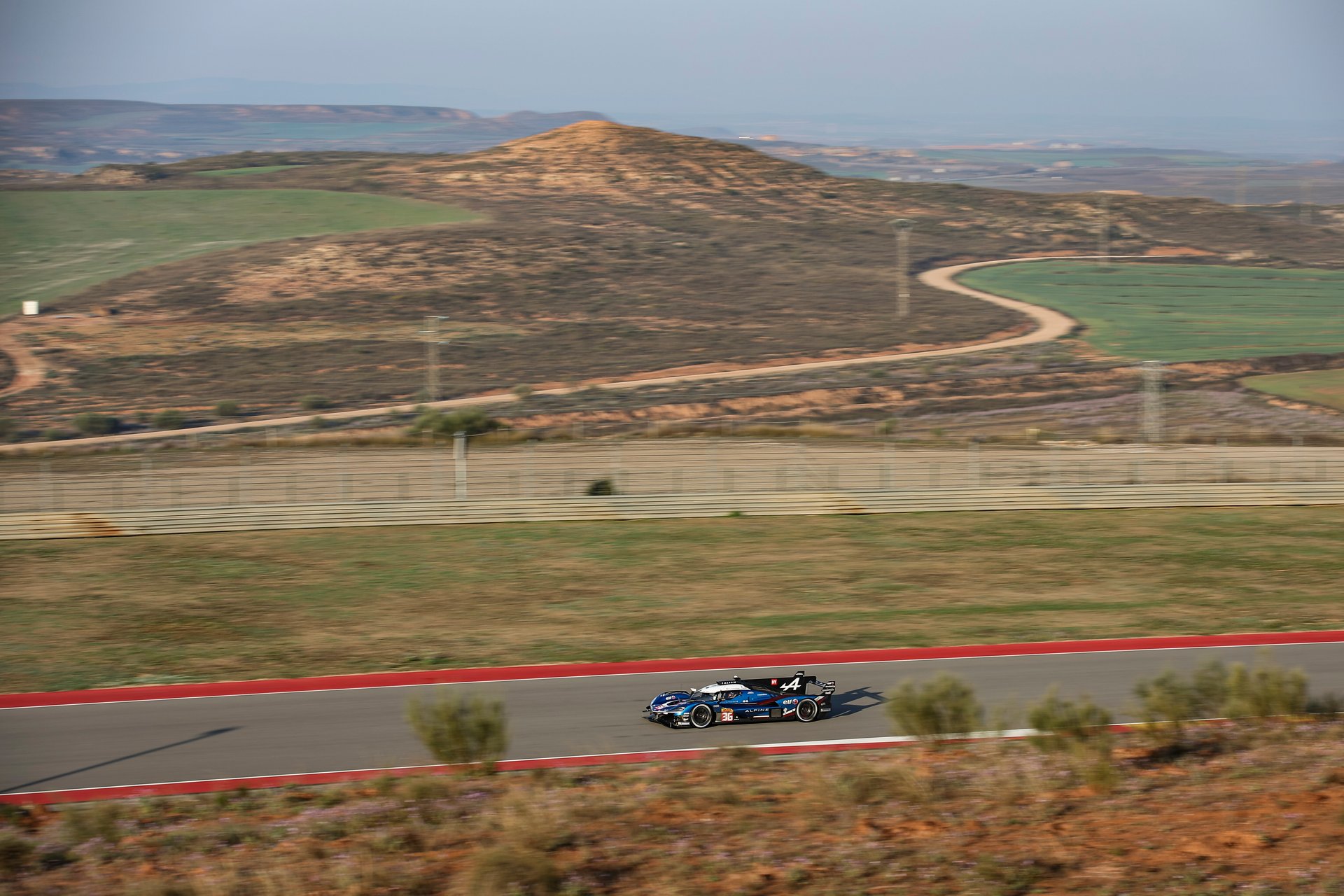 36 Makowiecki Frédéric (Fra), Gounon Jules (Fra), Martins Victor (Fra), Alpine Endurance Team, Alpine A424 #36, Hypercar, In Action During The Alpine Private Test Session At Motorland Aragón From February 25 To 26, 2026 In Alcañiz, Spain - Photo Xavier Bonilla / Dppi