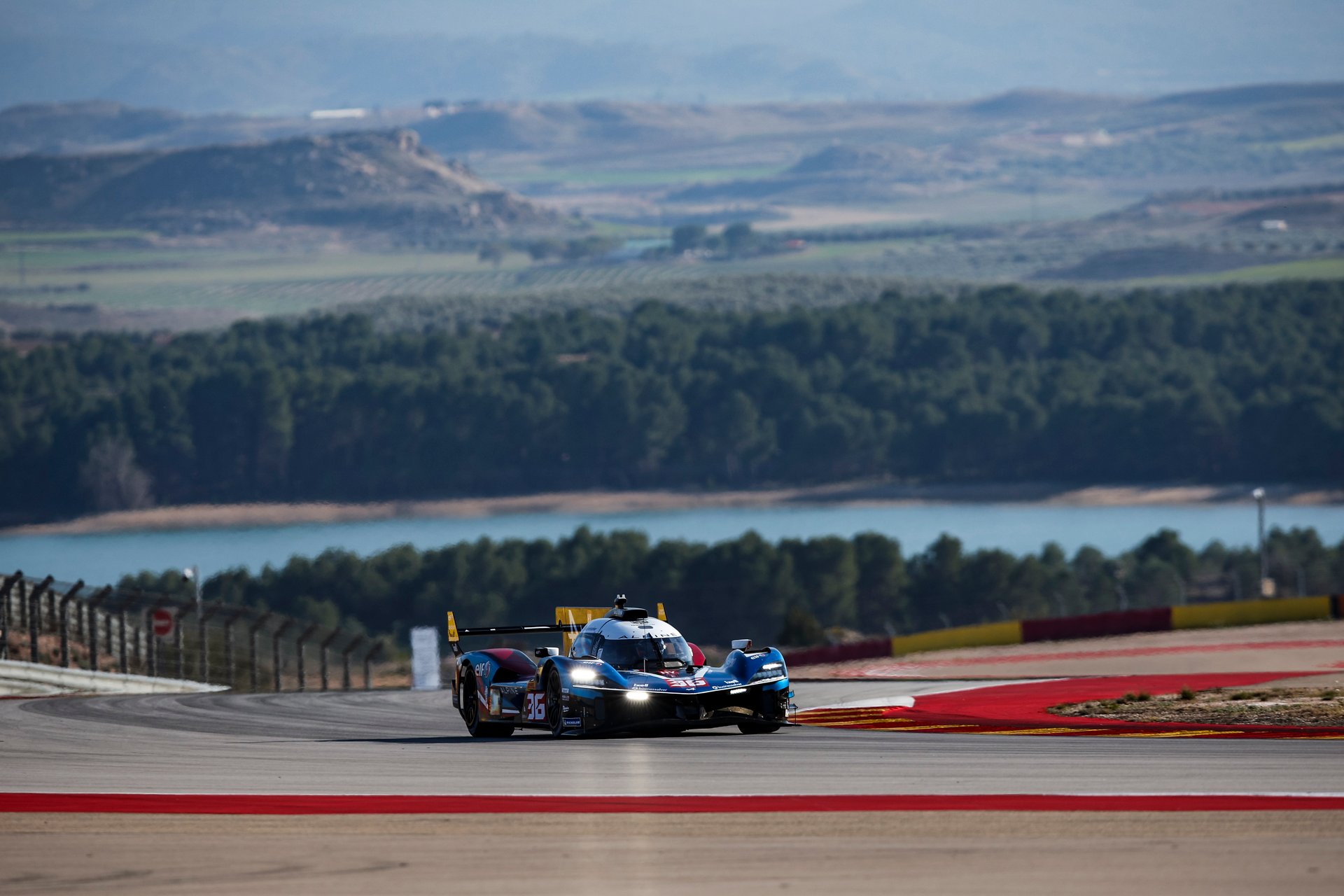 36 Makowiecki Frédéric (Fra), Gounon Jules (Fra), Martins Victor (Fra), Alpine Endurance Team, Alpine A424 #36, Hypercar, In Action During The Alpine Private Test Session At Motorland Aragón From February 25 To 26, 2026 In Alcañiz, Spain - Photo Xavier Bonilla / Dppi