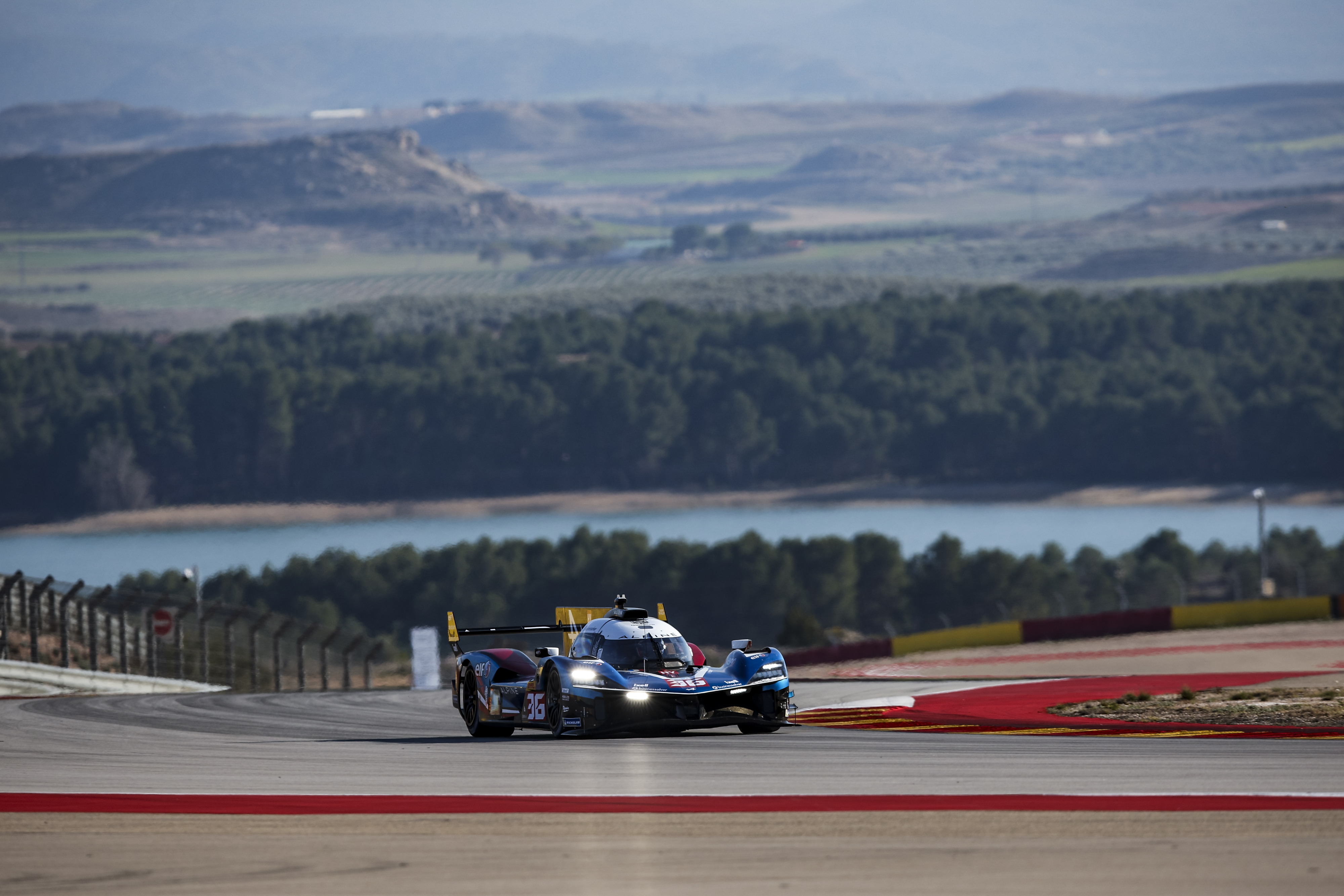 36 MAKOWIECKI Frédéric (fra), GOUNON Jules (fra), MARTINS Victor (fra), Alpine Endurance Team, Alpine A424 #36, Hypercar, action during the Alpine private test session on the MotorLand Aragon from Februar 25 to 26, 2026 in Alcaniz, Spain - Photo Xavier Bonilla / DPPI