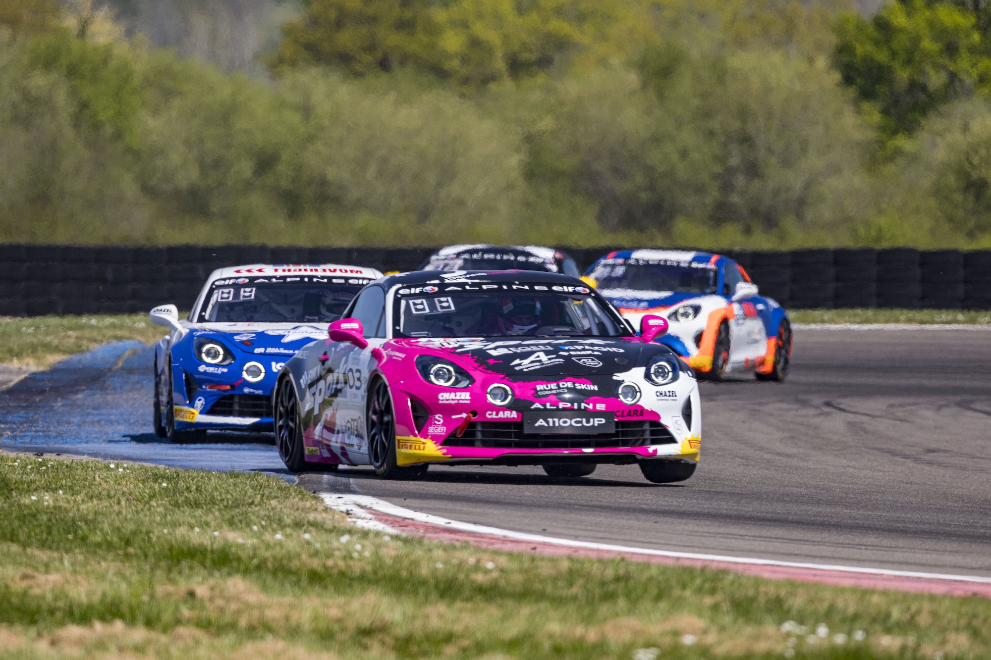 Alpine A110 GT4+ : Nogaro sous contrôle total, la Alpine ELF Cup Series en écho 1 03 ALBERTO Paul (FRA),RDEST Gosia (POL),Chazel Technologie Course, Alpine A110 Cup,action during the 1st round of the Championnat de France FFSA GT 2026, from April 3 to 6, 2026 on the Circuit Paul Armagnac, in Nogaro, France - Photo MARC DE MATTIA / DPPI