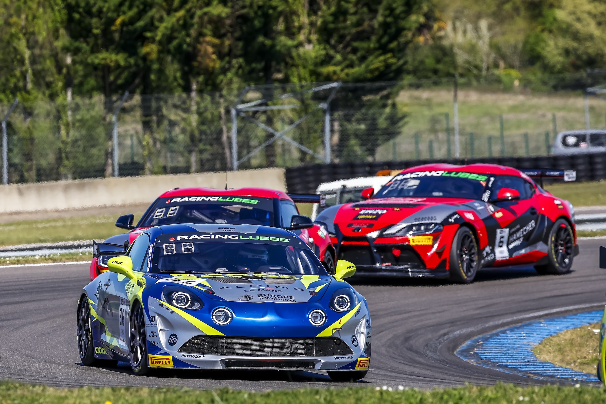 Alpine A110 GT4+ : Nogaro sous contrôle total, la Alpine ELF Cup Series en écho 2 36 CAZAUX Mathias (FRA),HUTEAU Pascal (FRA),Code Racing Development,Alpine A110 GT4 EVO,action during the 1st round of the Championnat de France FFSA GT 2026, from April 3 to 6, 2026 on the Circuit Paul Armagnac, in Nogaro, France - Photo Gregory Lenormand / DPPI