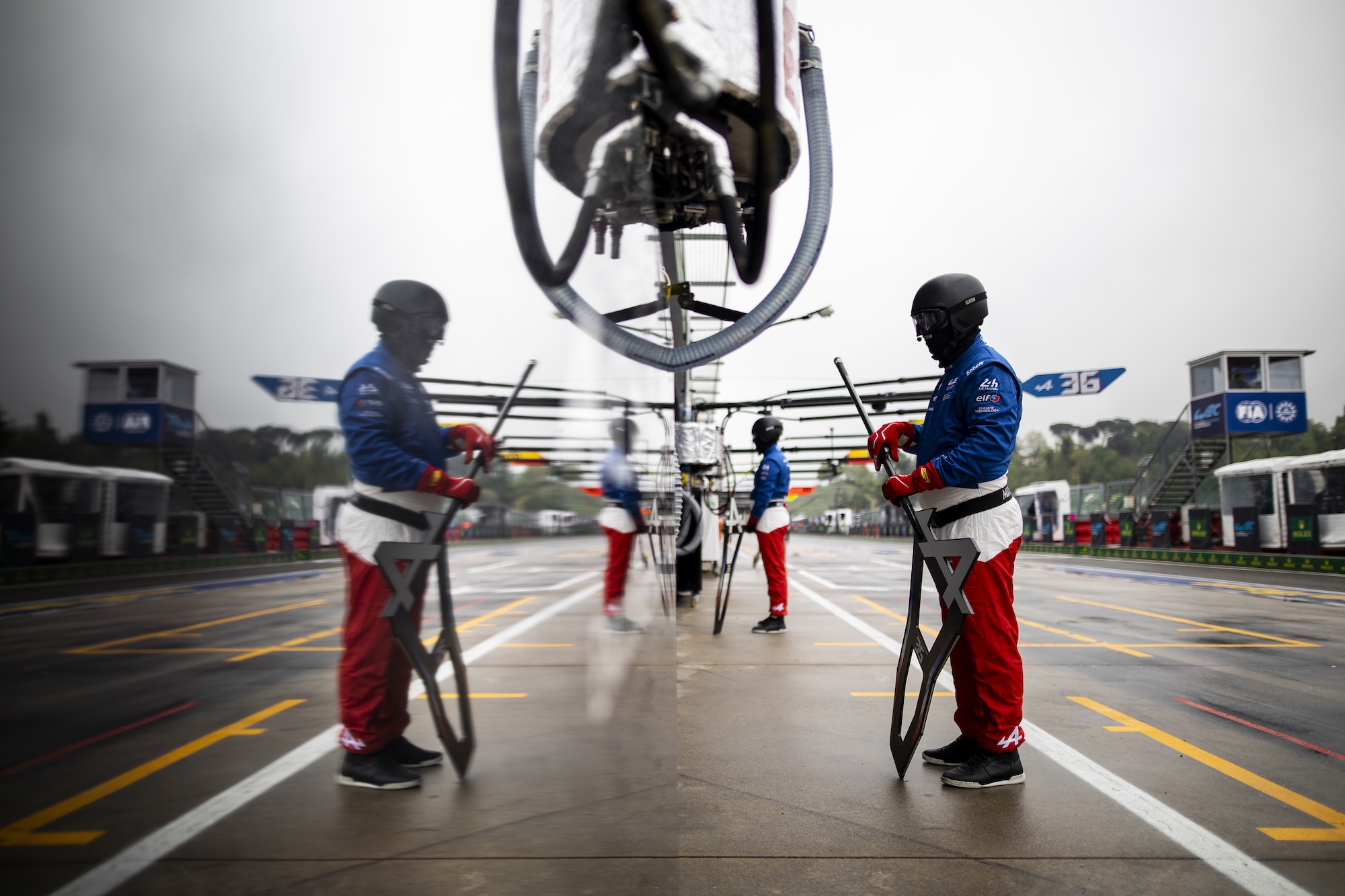 Alpine Endurance Team, mechanic, mecanicien during the Prologue of the 2026 FIA World Endurance Championship, from April 13 to 14, 2026 on the Autodromo Enzo e Dino Ferrari in Imola, Italy - Photo Thomas Fenetre / DPPI