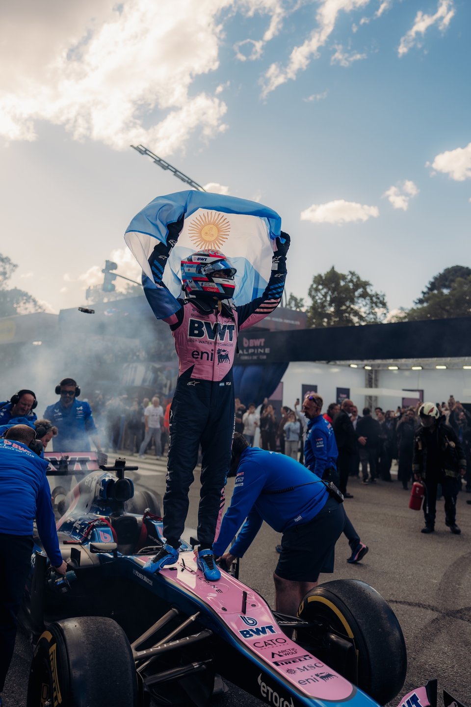 Franco Colapinto À Buenos Aires : 600 000 Fans, Une Alpine F1 En Démonstration Et Un Road Show Historique En Argentine 23 Bwt Alpine Formula One Team Franco Colapinto Argentine Buenos Aires Roadshow 2026 18 | Franco Colapinto À Buenos Aires : 600 000 Fans, Une Alpine F1 En Démonstration Et Un Road Show Historique En Argentine
