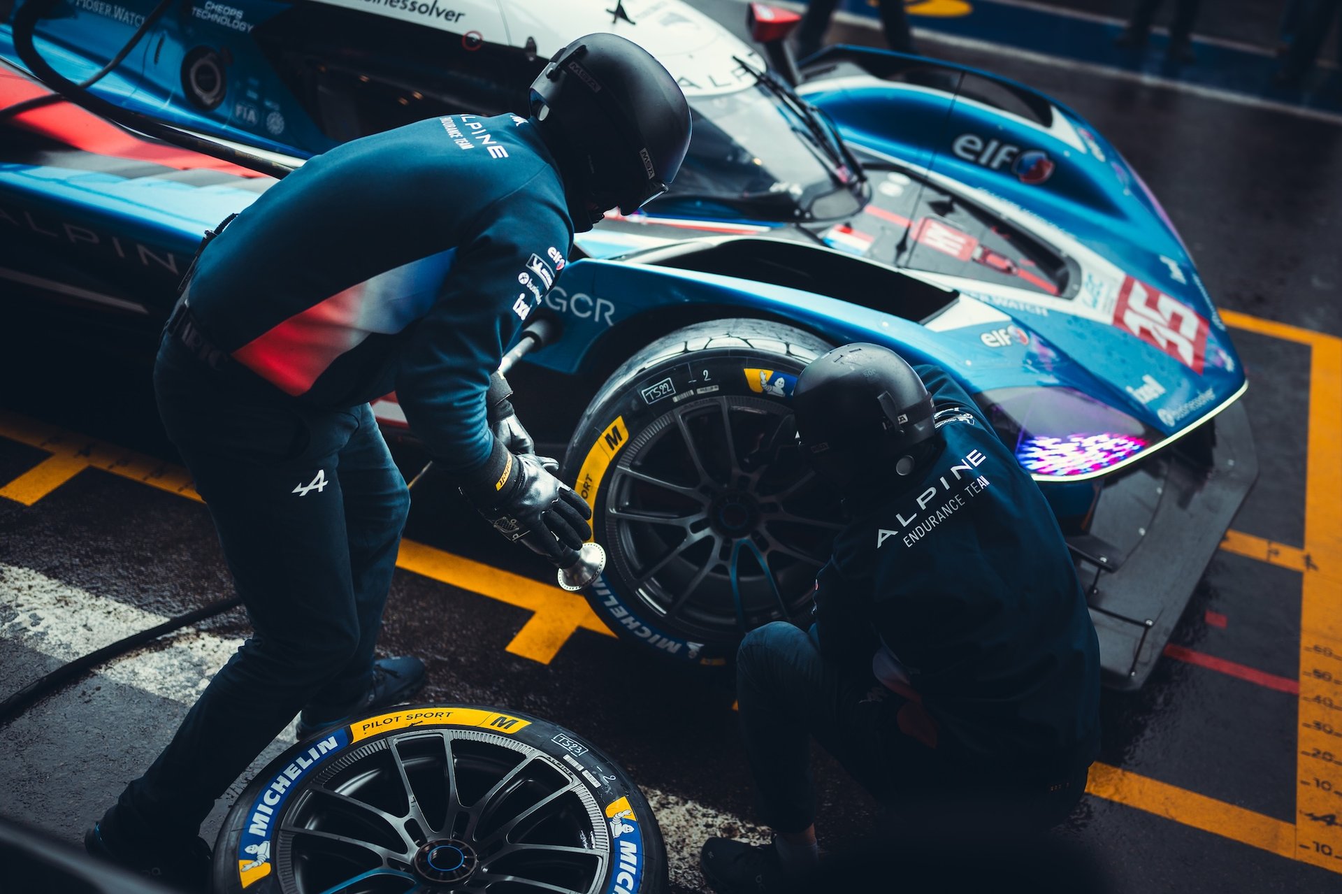 L’alpine A424 Dans Le Match Jusqu’au Chaos : Alpine Endurance Team Quitte Spa Avec Des Regrets 45 35 Felix Da Costa António (Prt), Habsburg Ferdinand (Aut), Milesi Charles (Fra), Alpine Endurance Team, Alpine A424 #35, Hypercar, Ambience During The 6 Hours Of Spa 2026, 2Nd Round Of 2026 Fia World Endurance Championship, From May 6 To 10, 2026 On Ton The Circuit De Spa-Francorchamps In Stavelot, Belgium- Photo Marian Chytka / Mch Photography