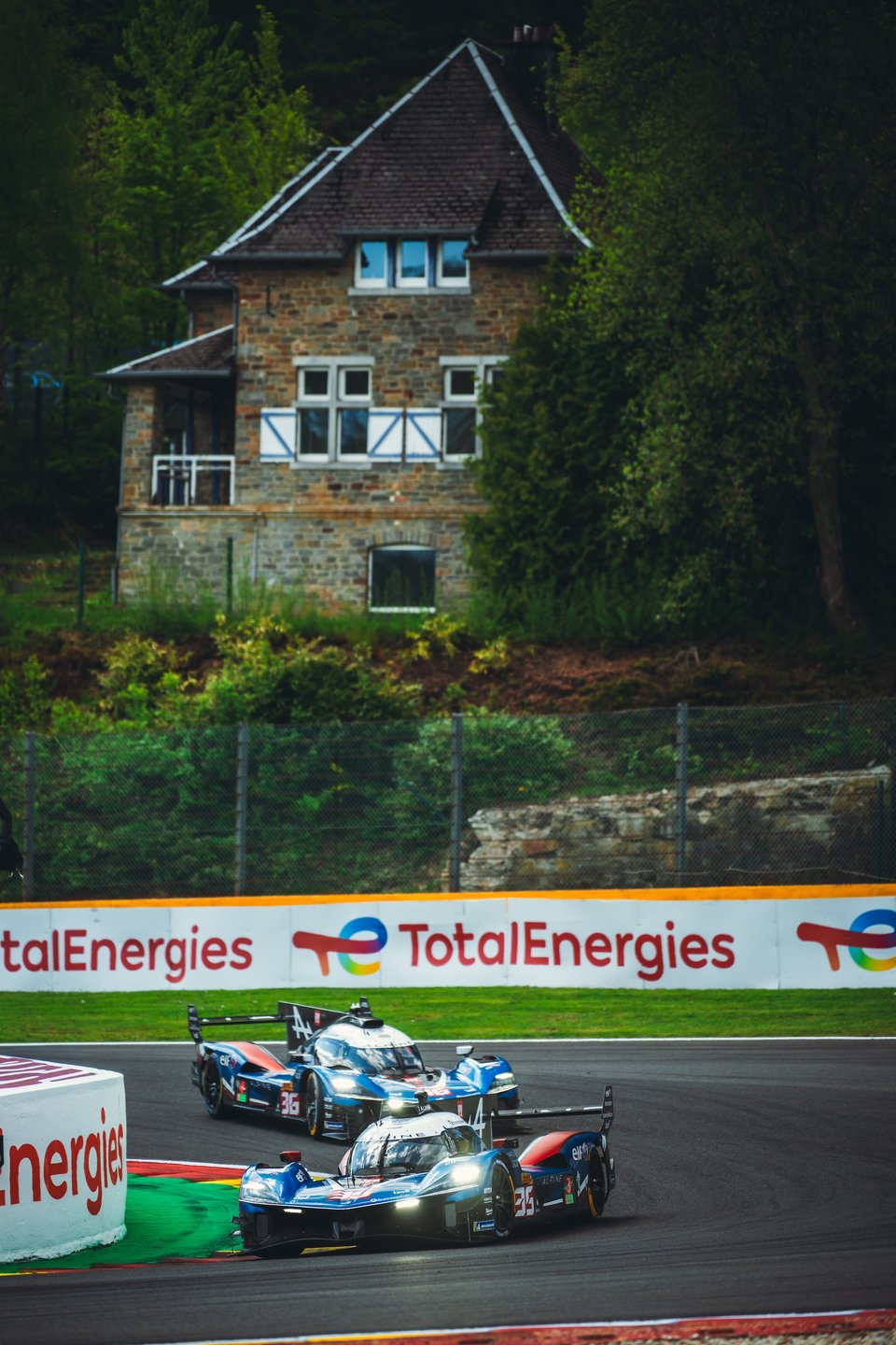 L’alpine A424 Dans Le Match Jusqu’au Chaos : Alpine Endurance Team Quitte Spa Avec Des Regrets 36 35 Felix Da Costa António (Prt), Habsburg Ferdinand (Aut), Milesi Charles (Fra), Alpine Endurance Team, Alpine A424 #35, Hypercar, Action During The 6 Hours Of Spa 2026, 2Nd Round Of 2026 Fia World Endurance Championship, From May 6 To 10, 2026 On Ton The Circuit De Spa-Francorchamps In Stavelot, Belgium- Photo Marian Chytka / Mch Photography