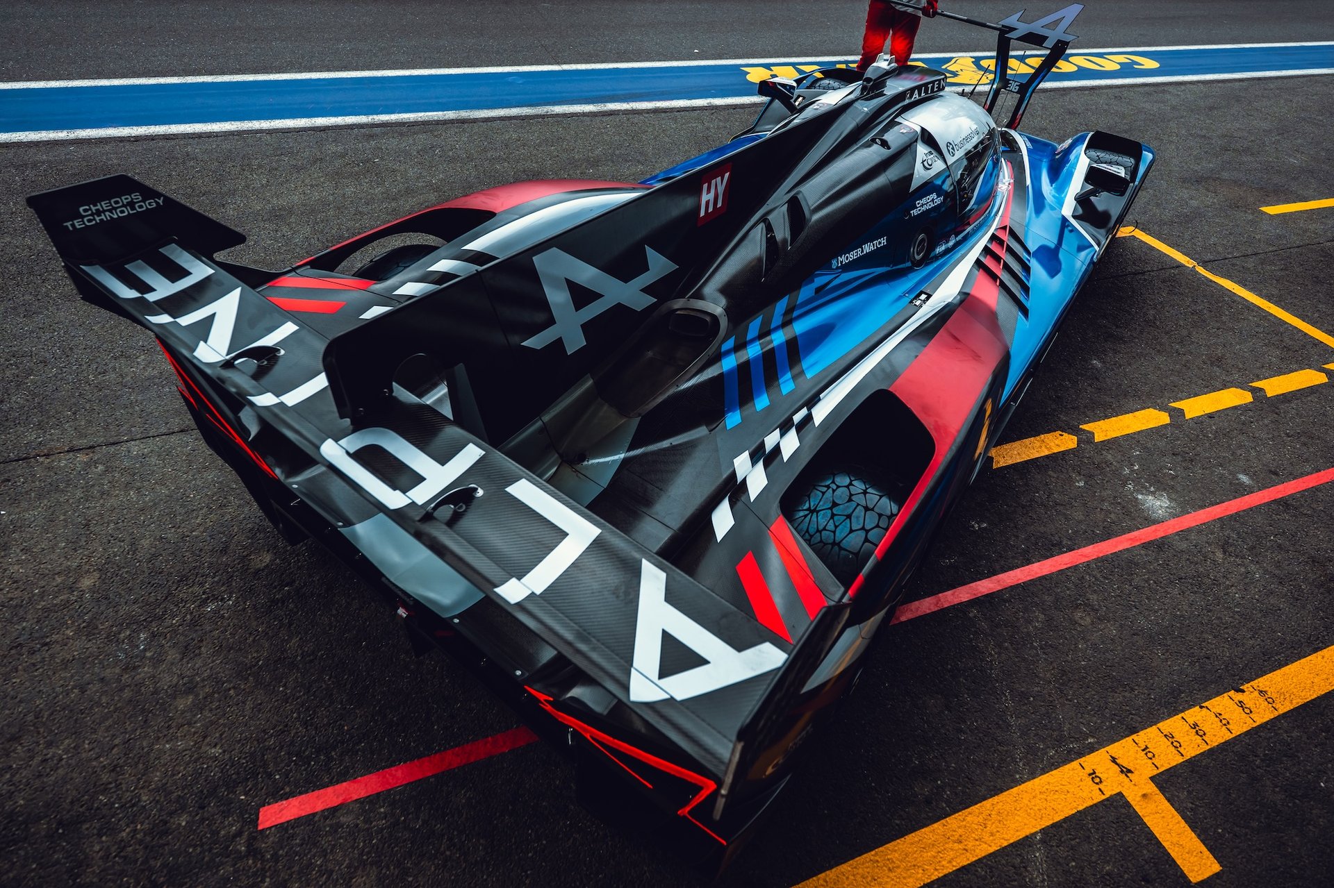 L’alpine A424 Dans Le Match Jusqu’au Chaos : Alpine Endurance Team Quitte Spa Avec Des Regrets 62 36 Gounon Jules (Fra), Makowiecki Frédéric (Fra), Martins Victor (Fra), Alpine Endurance Team, Alpine A424 #36, Hypercar, Ambience During The 6 Hours Of Spa 2026, 2Nd Round Of 2026 Fia World Endurance Championship, From May 6 To 10, 2026 On Ton The Circuit De Spa-Francorchamps In Stavelot, Belgium- Photo Marian Chytka / Mch Photography
