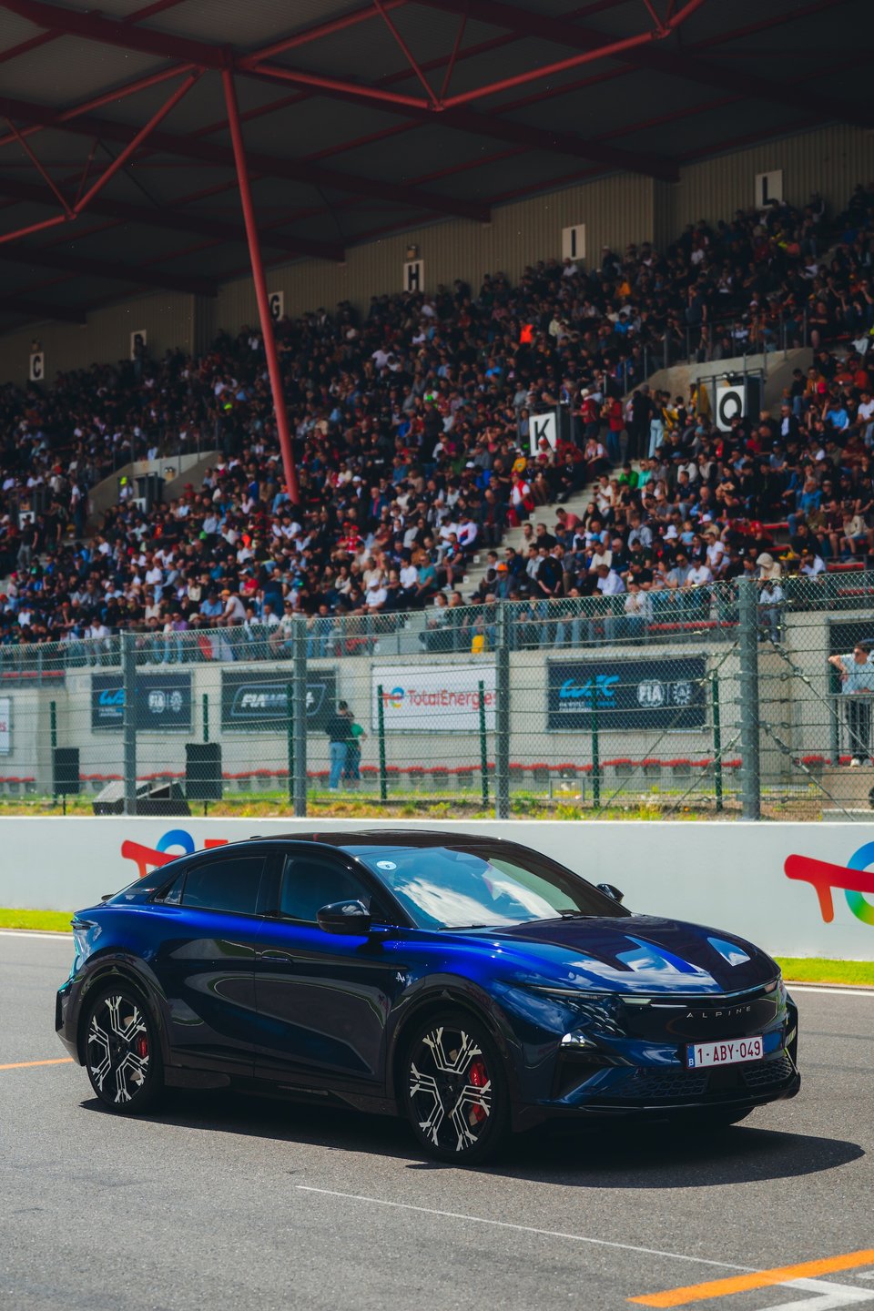 L’alpine A424 Dans Le Match Jusqu’au Chaos : Alpine Endurance Team Quitte Spa Avec Des Regrets 18 Honorlap, Alpine Endurance Team, Alpine A390, Ambience During The 6 Hours Of Spa 2026, 2Nd Round Of 2026 Fia World Endurance Championship, From May 6 To 10, 2026 On Ton The Circuit De Spa-Francorchamps In Stavelot, Belgium- Photo Marian Chytka / Mch Photography
