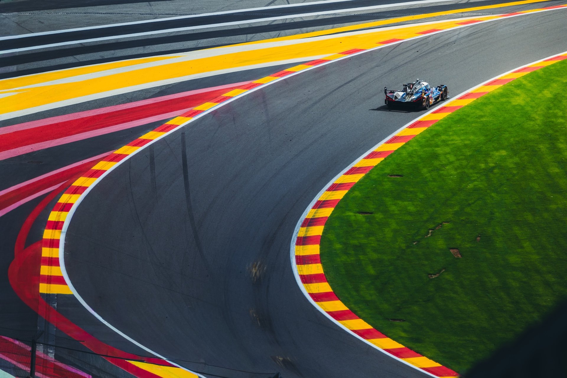 L’alpine A424 Dans Le Match Jusqu’au Chaos : Alpine Endurance Team Quitte Spa Avec Des Regrets 10 35 Felix Da Costa António (Prt), Habsburg Ferdinand (Aut), Milesi Charles (Fra), Alpine Endurance Team, Alpine A424 #35, Hypercar, Action During The 6 Hours Of Spa 2026, 2Nd Round Of 2026 Fia World Endurance Championship, From May 6 To 10, 2026 On Ton The Circuit De Spa-Francorchamps In Stavelot, Belgium- Photo Marian Chytka / Mch Photography