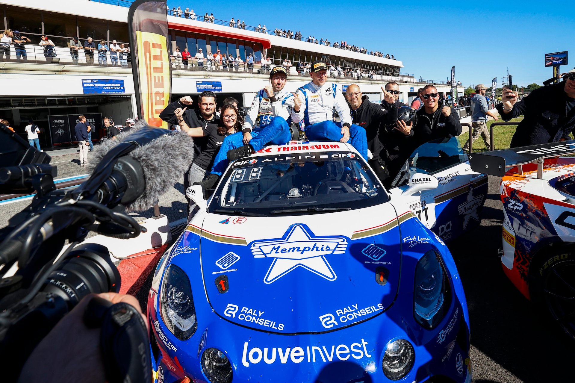 Alpine Sacrée En Ffsa Gt 2026 : L’a110 Gt4+ Au Sommet, Chazel Fait Le Plein En Cup 12 111 Monti Romain (Fra), Wallgren Rodolphe (Fra), Chazel Technologie Course, Alpine A110 Cup,Vainqueur, Winner During The 5Th Round Of The Championnat De France Ffsa Gt 2026, From October 9 To 11, 2026 On The Circuit Paul Ricard, In Le Castellet, France - Photo Gregory Lenormand / Dppi